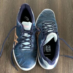 ASICS clay court tennis shoes